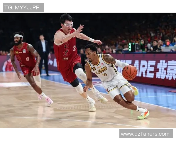 2018年CBA精彩对决广东队与四川队全场视频回顾与精彩瞬间分析